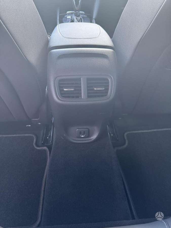 Opel Insignia, 1.5 l., hatchback