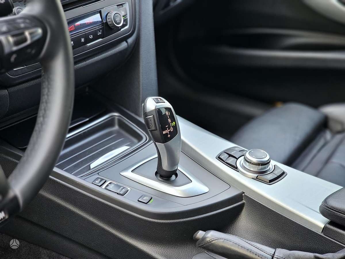 BMW 320, 2.0 l., Универсал