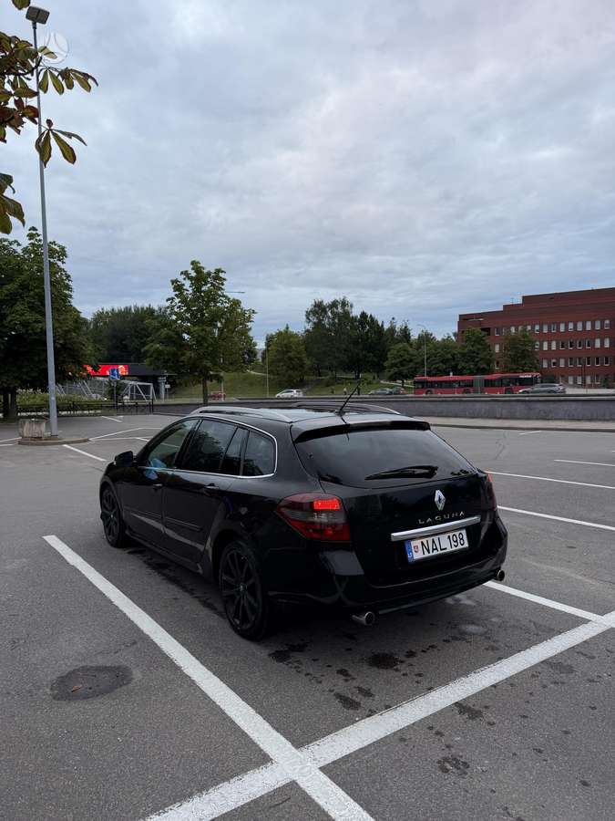 Renault Laguna, 2.0 l., universalas