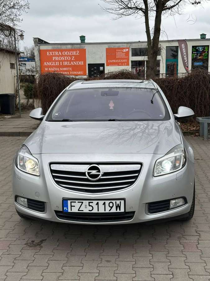Opel Insignia, 2.0 l., Универсал