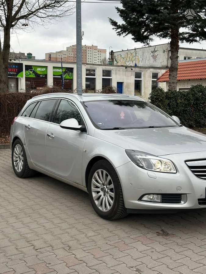 Opel Insignia, 2.0 l., Универсал