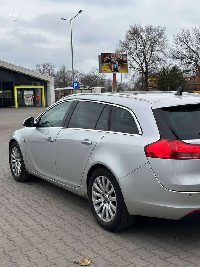 Opel Insignia, 2.0 l., Универсал