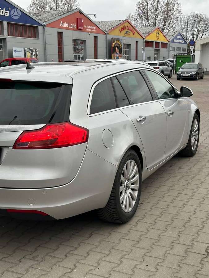 Opel Insignia, 2.0 l., Универсал