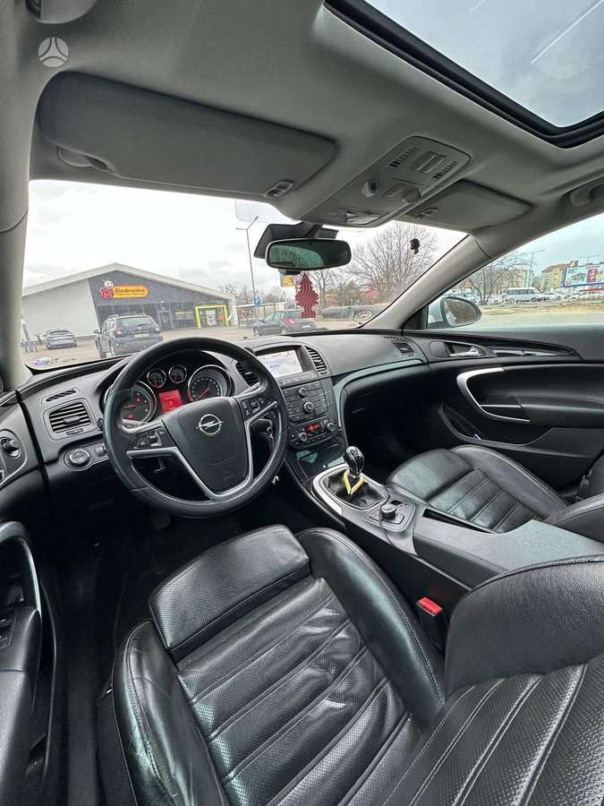 Opel Insignia, 2.0 l., Универсал