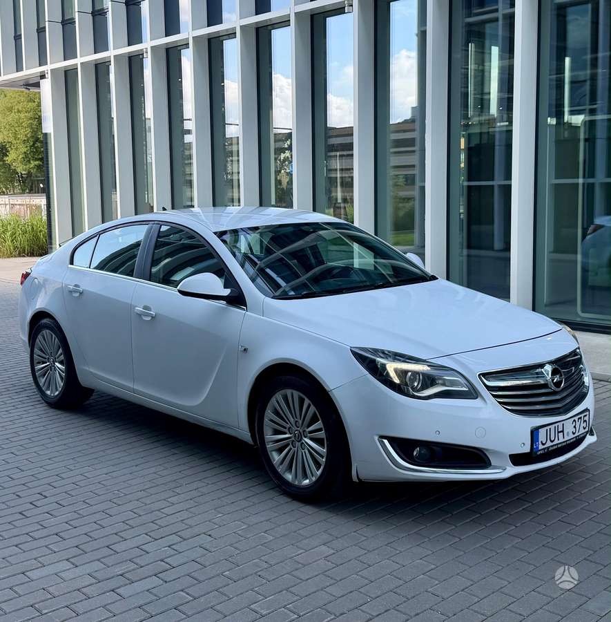 Opel Insignia, 2.0 l., Хэтчбек