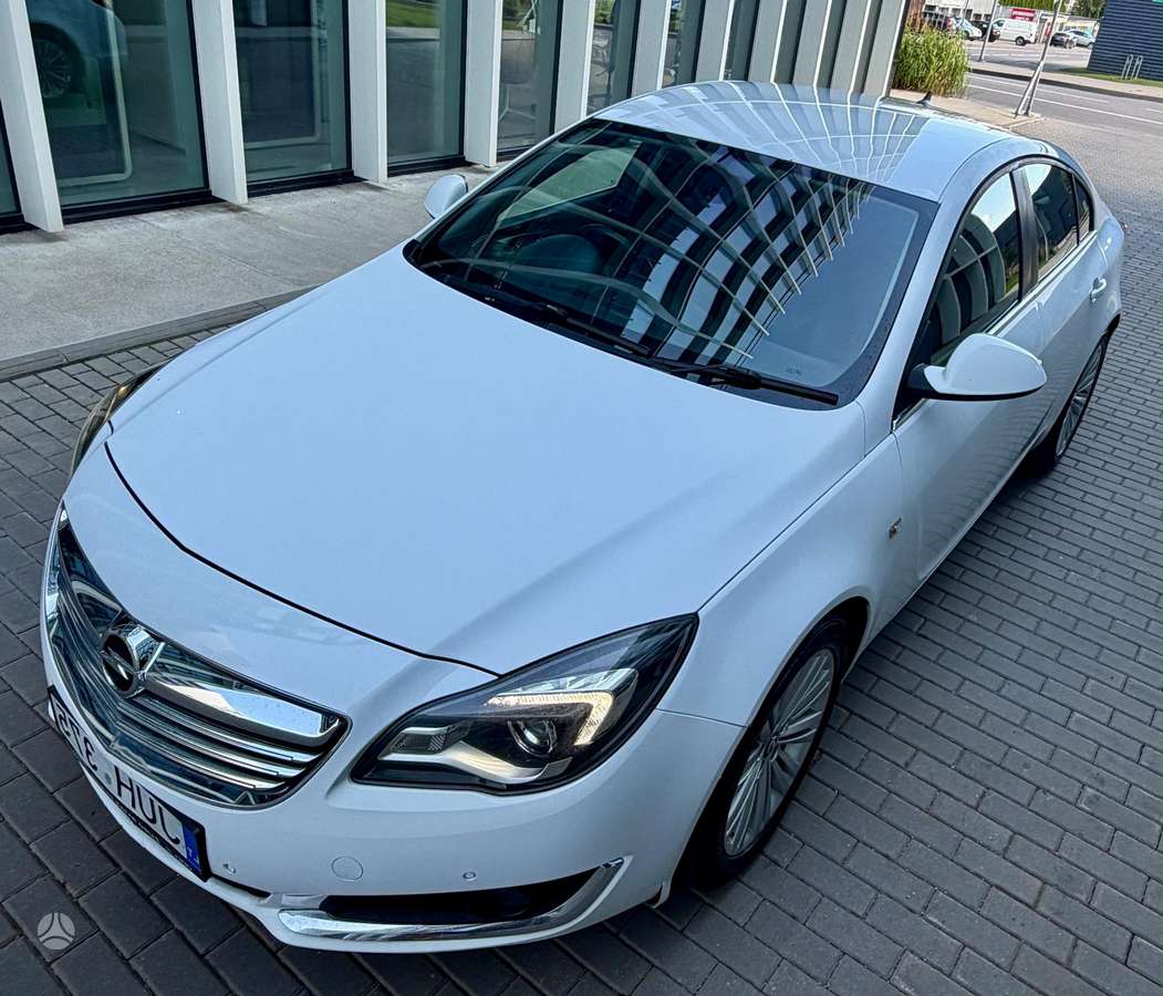 Opel Insignia, 2.0 l., Хэтчбек