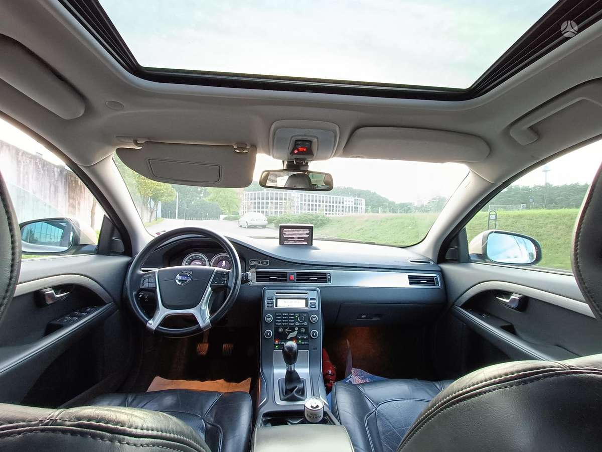Volvo V70, 2.0 l., Универсал