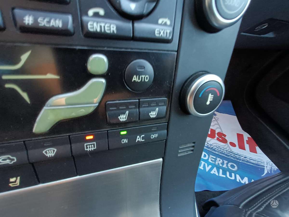 Volvo V70, 2.0 l., Универсал