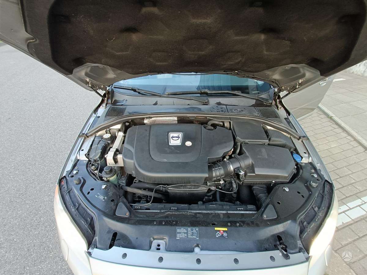 Volvo V70, 2.0 l., wagon