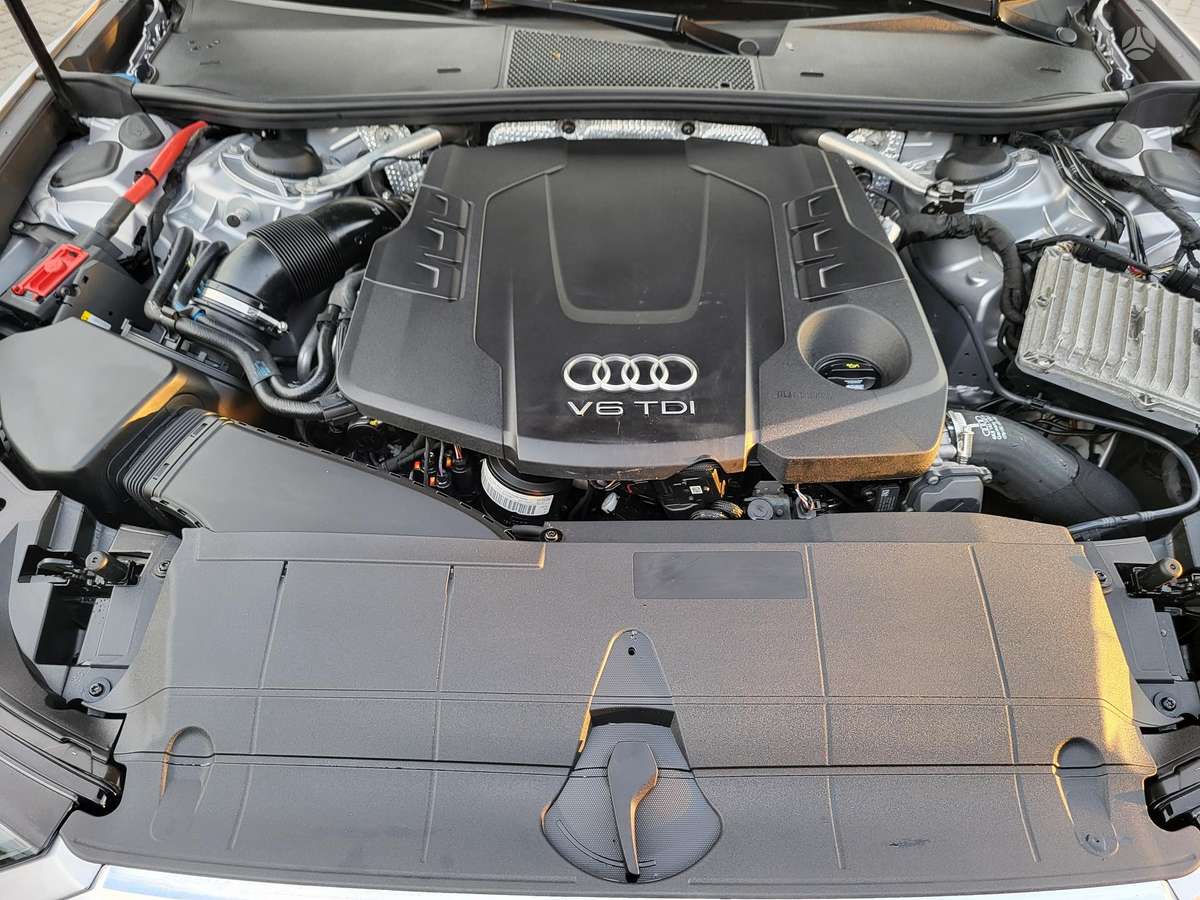 Audi A6, 3.0 l., Седан