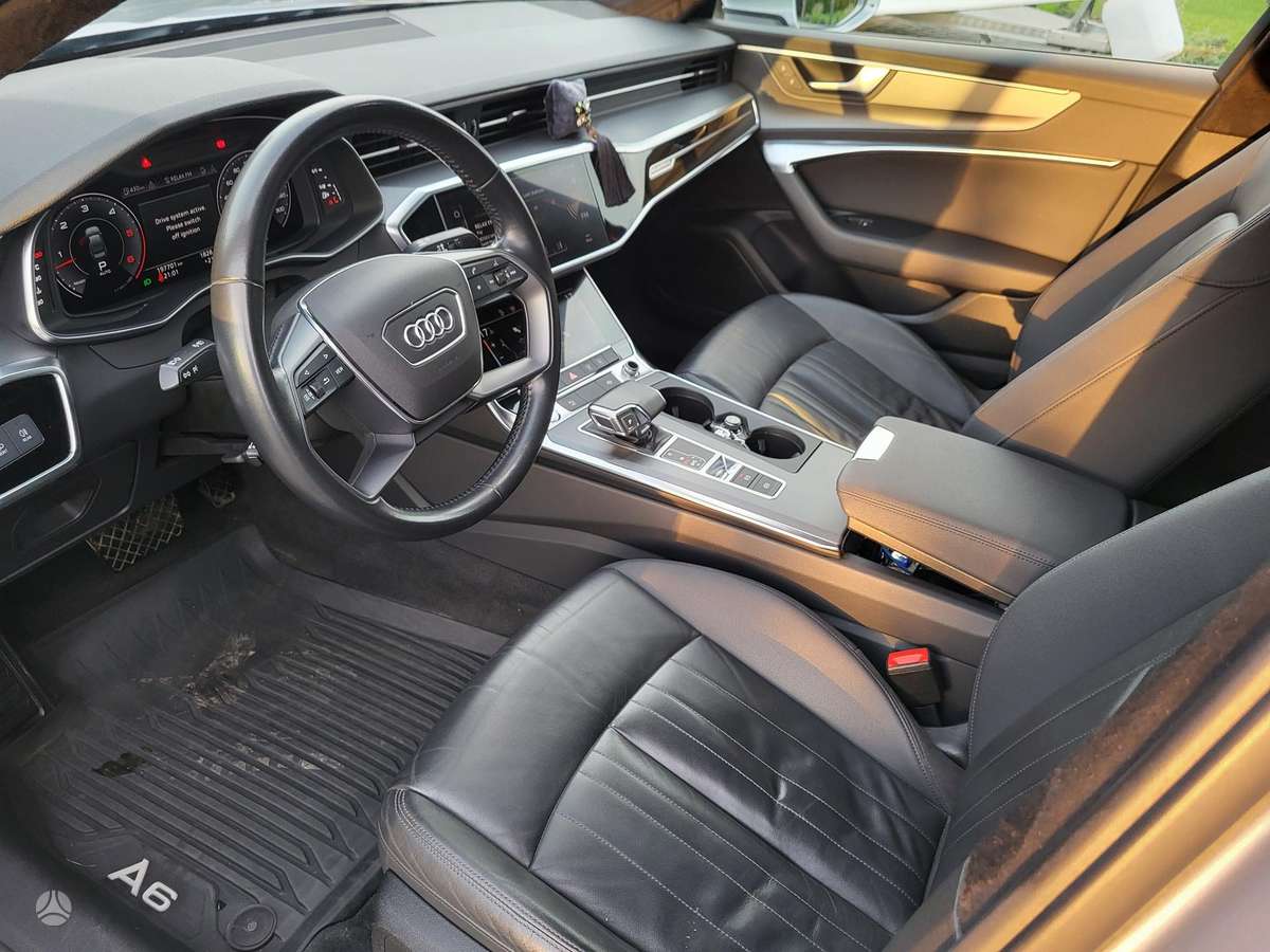 Audi A6, 3.0 l., Седан