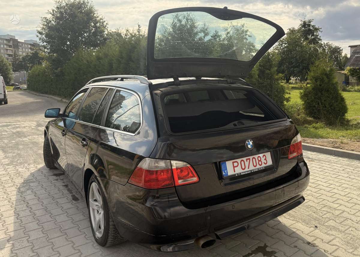 BMW 520, 2.0 l., wagon