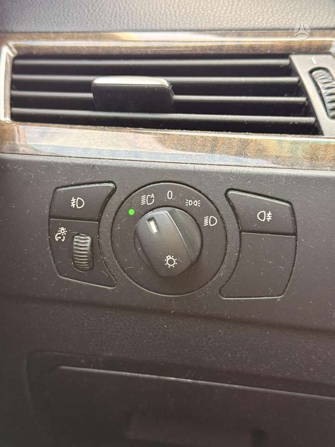 BMW 520, 2.0 l., wagon