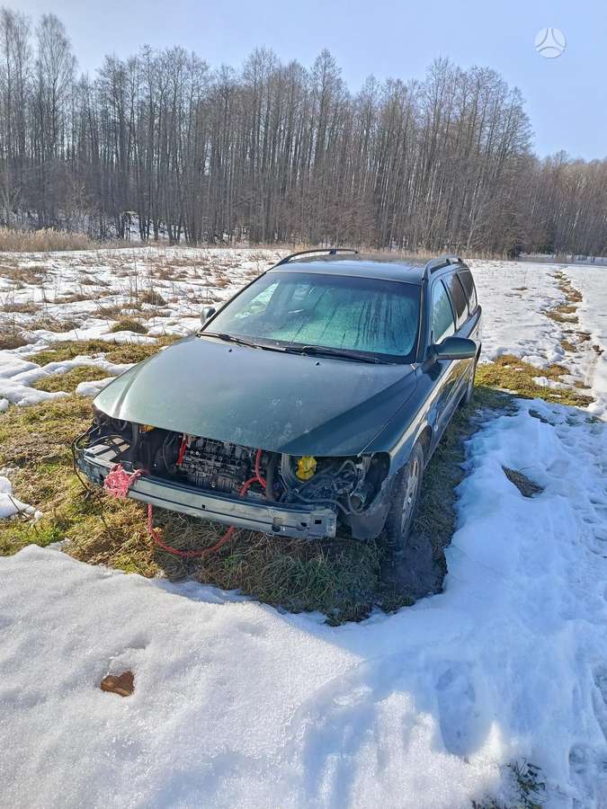 Volvo V70 - 1