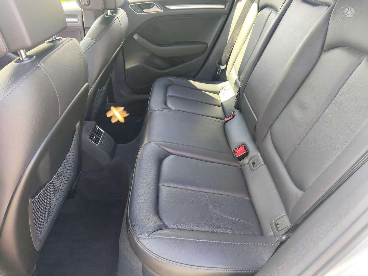 Audi A3, 2.0 l., saloon / sedan