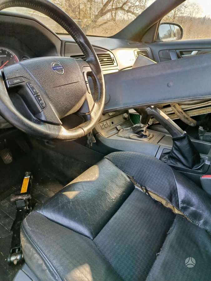 Volvo V70, 2.3 l., Универсал