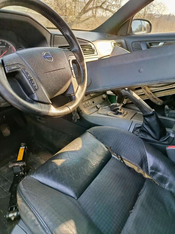 Volvo V70 - 4