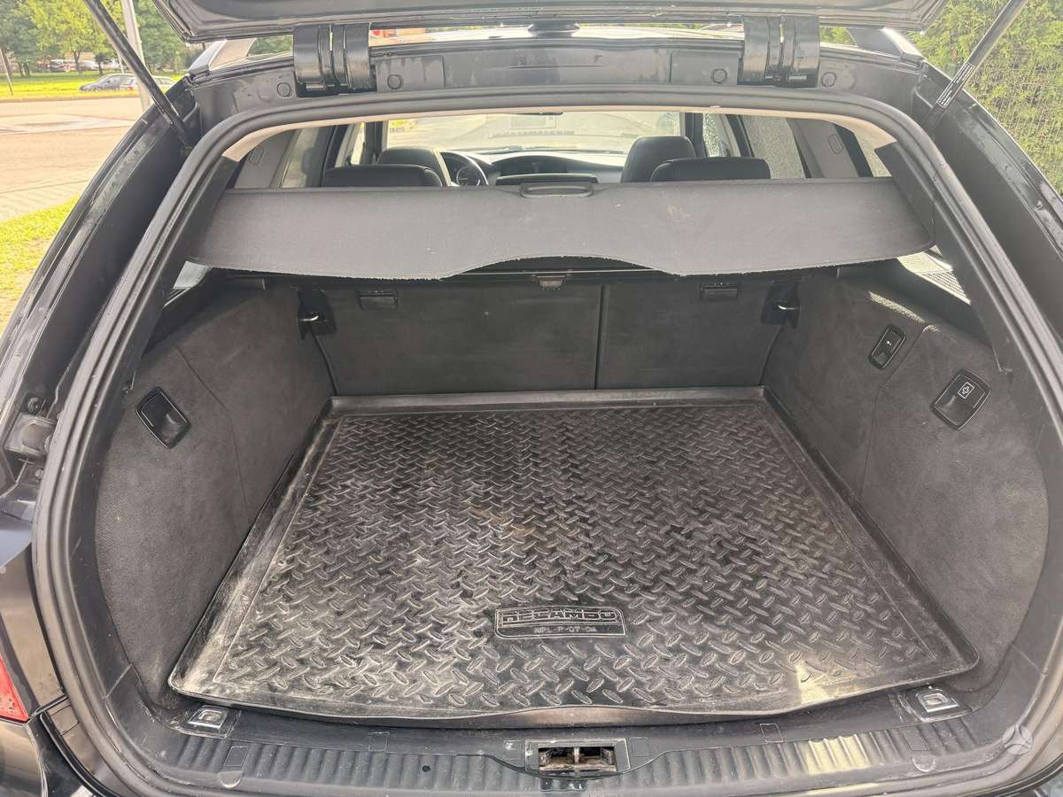 BMW 520, 2.0 l., wagon