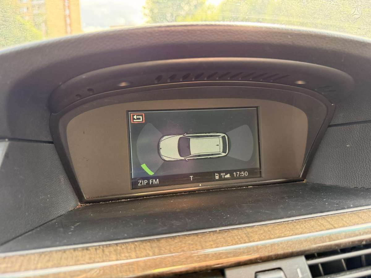 BMW 520, 2.0 l., wagon