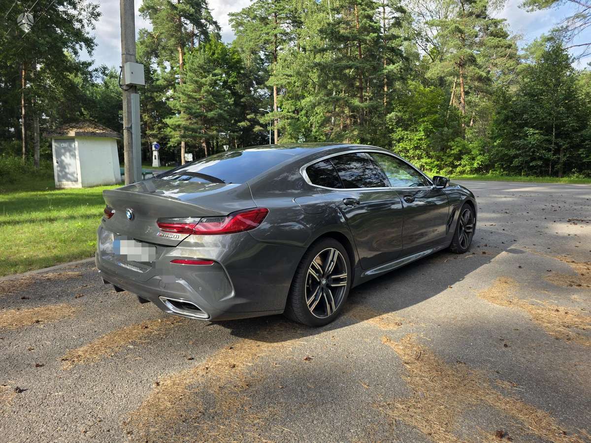 BMW M850, 4.4 l., Седан