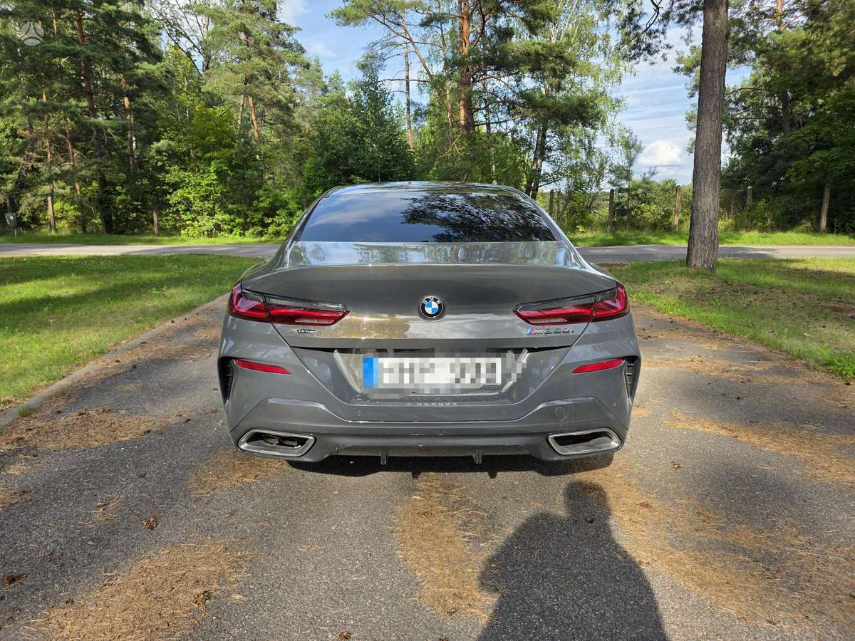 BMW M850, 4.4 l., Седан