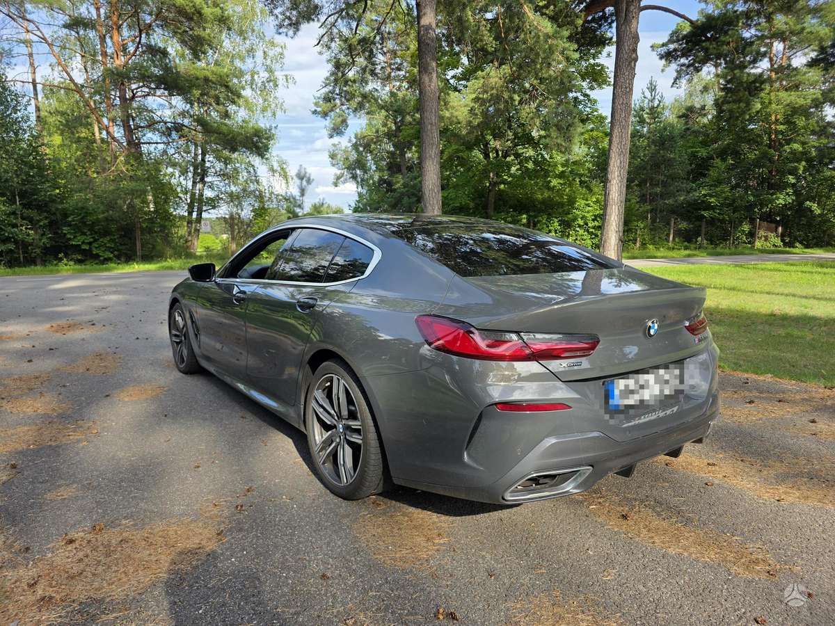 BMW M850, 4.4 l., Седан