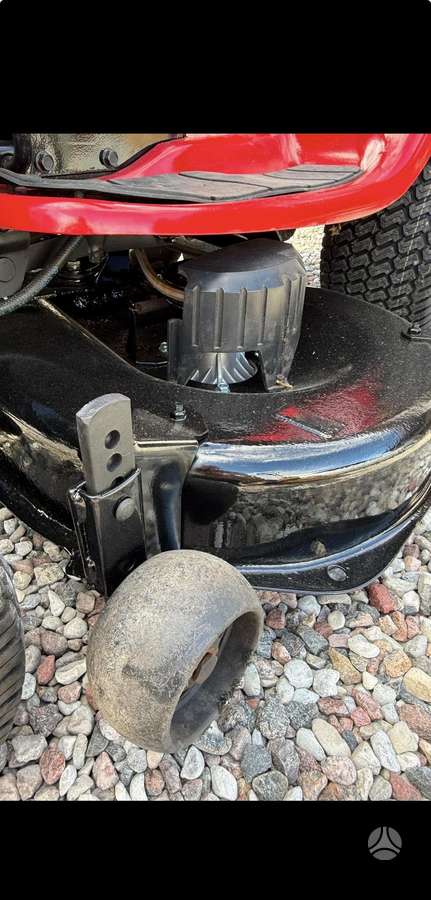 CRAFTSMAN DLT 3000, dārza traktori