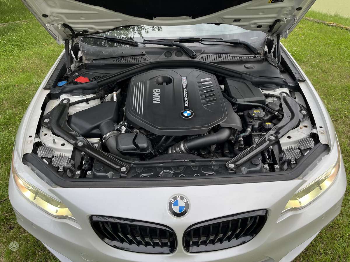 BMW M240, 3.0 l., convertible