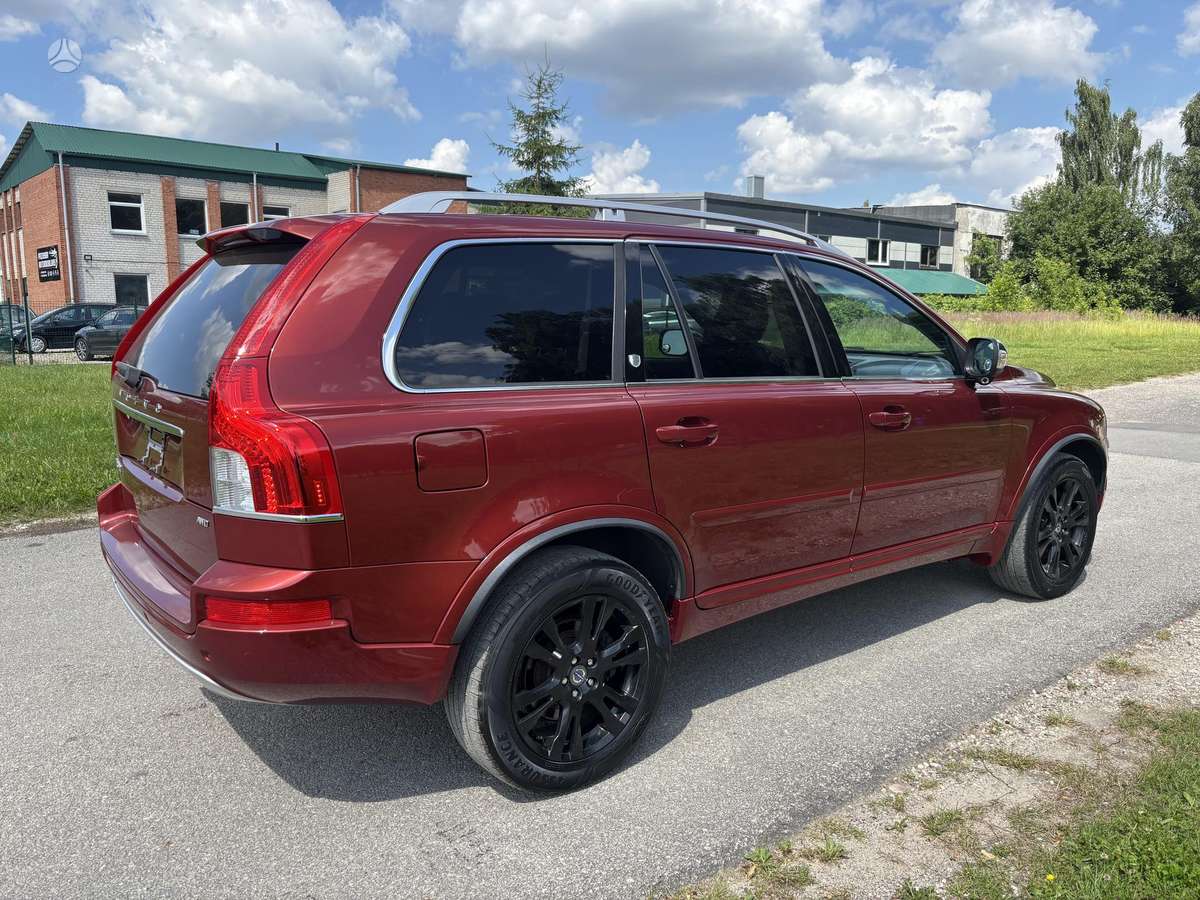 Volvo XC90 - 5