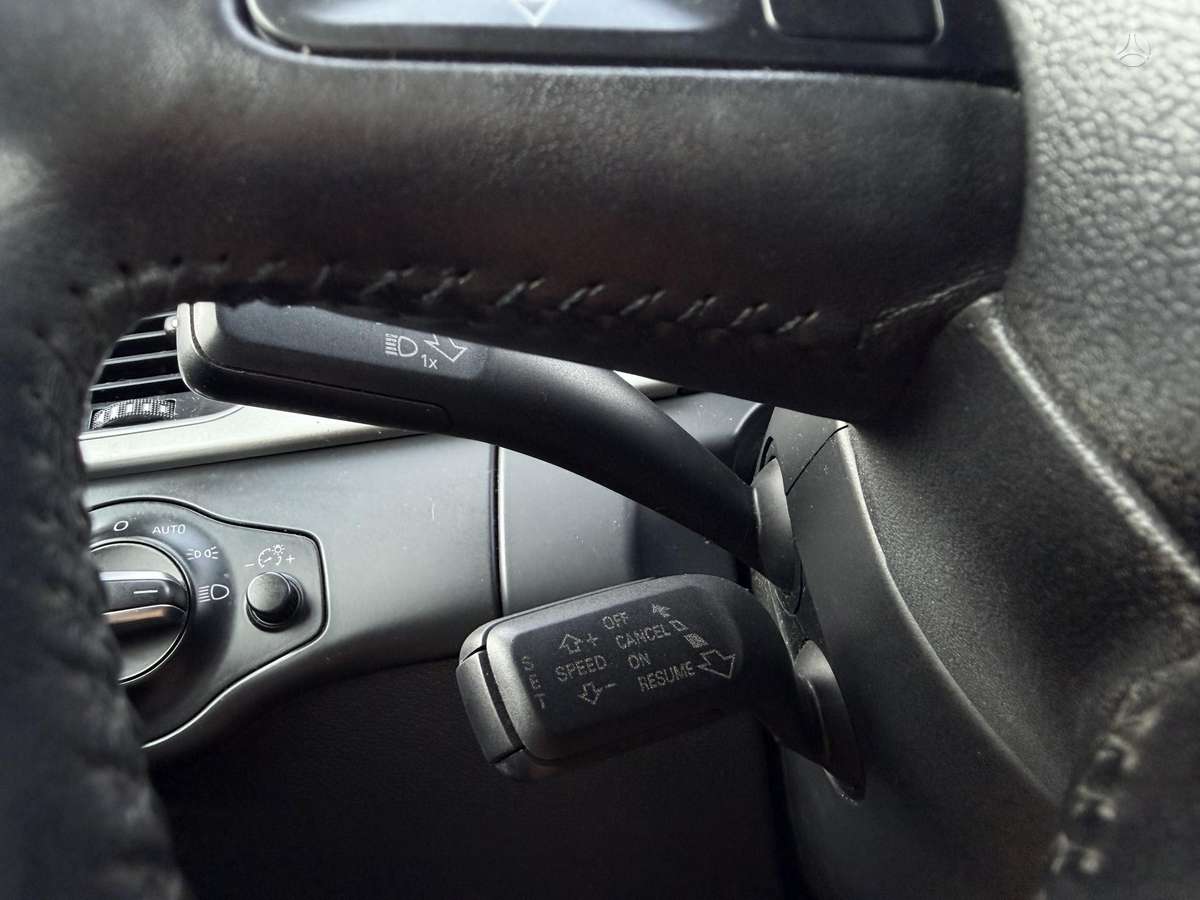 Audi A4, 2.0 l., Седан