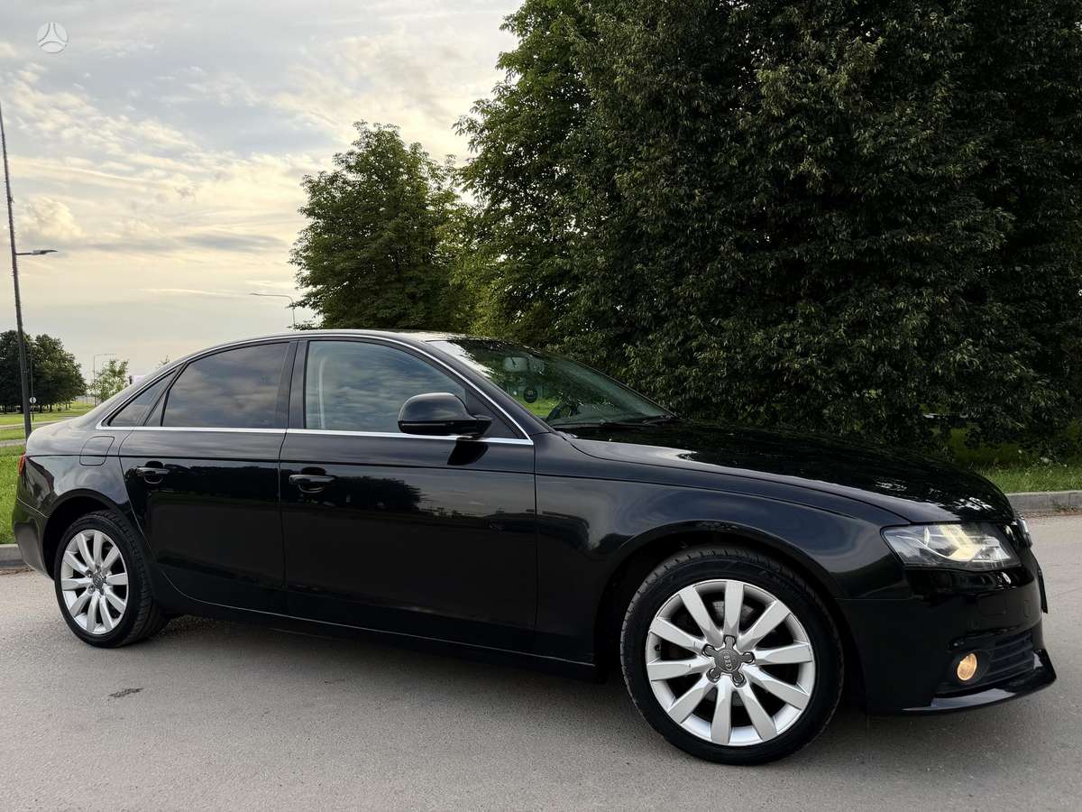 Audi A4, 2.0 l., sedanas