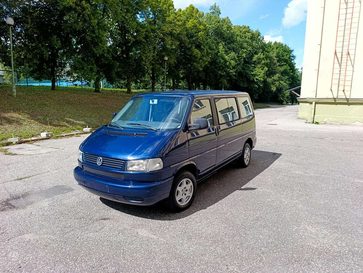 Volkswagen Multivan, 2.5 l., Минивэн