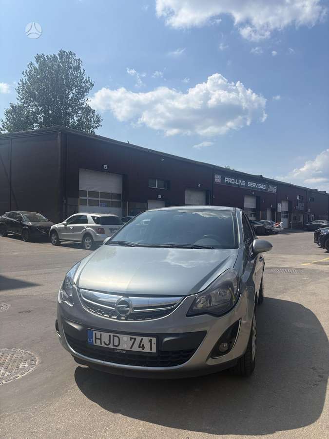 Opel Corsa, 1.3 l., Хэтчбек