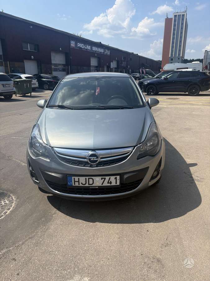 Opel Corsa, 1.3 l., Хэтчбек