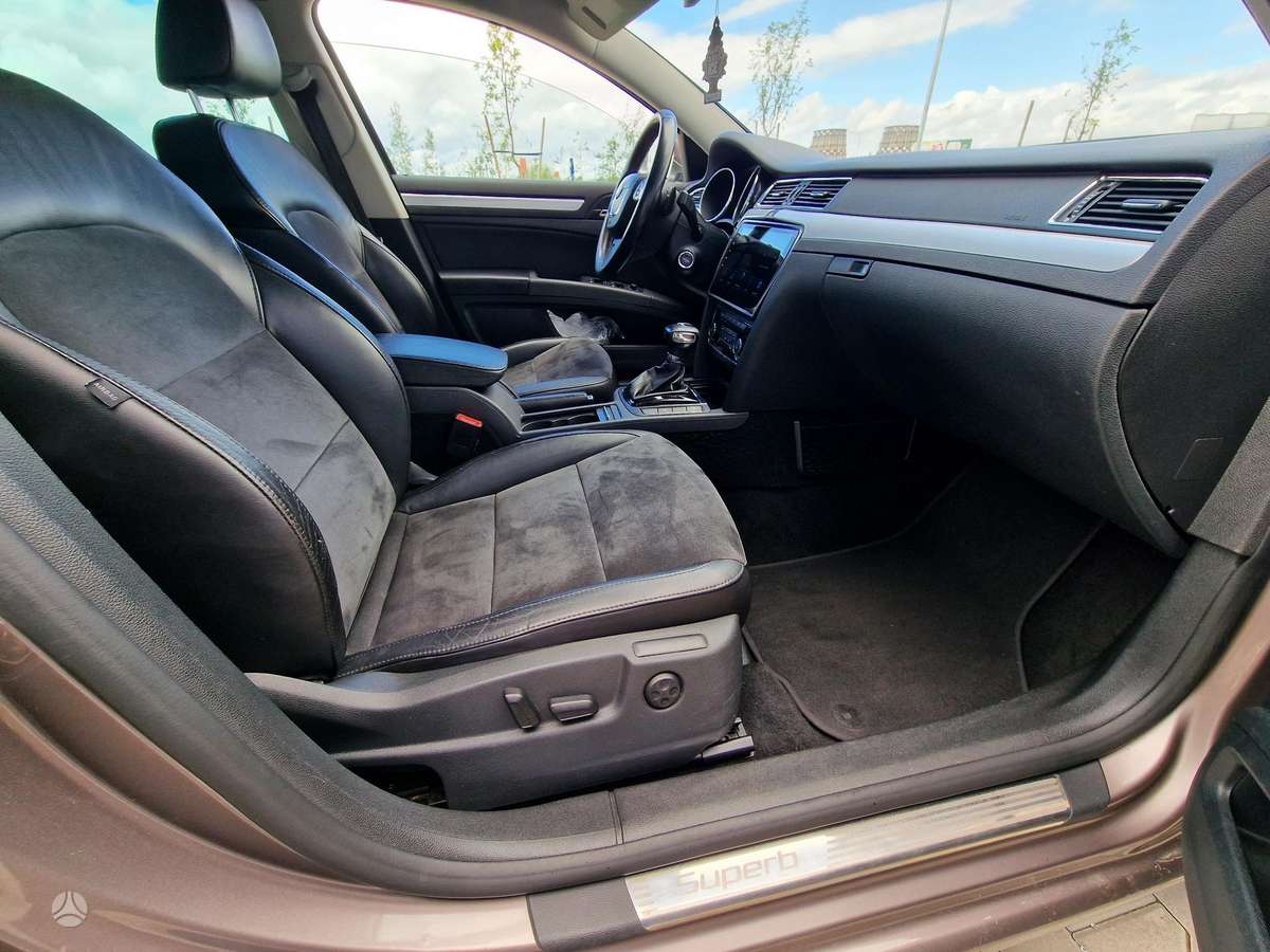Skoda Superb, 1.8 l., wagon