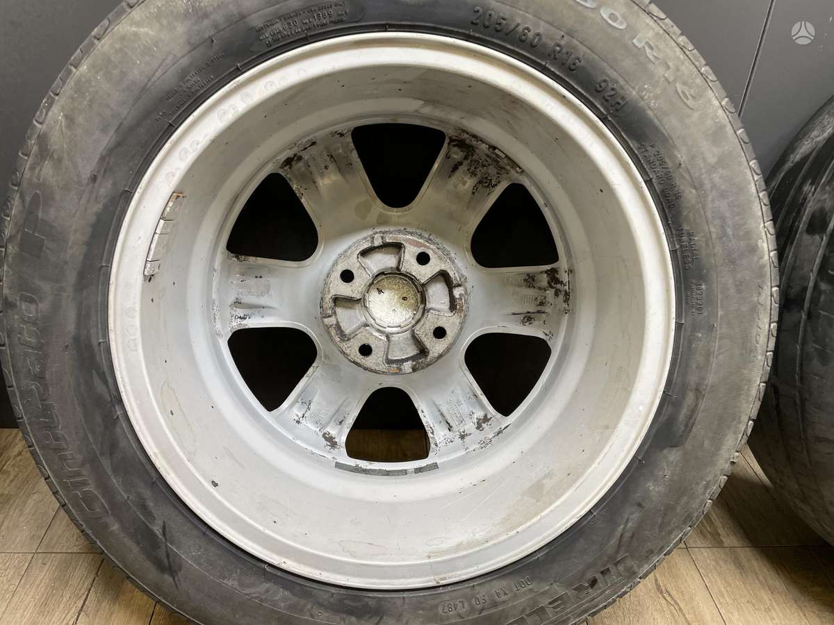 Peugeot, lengvojo lydinio, R16