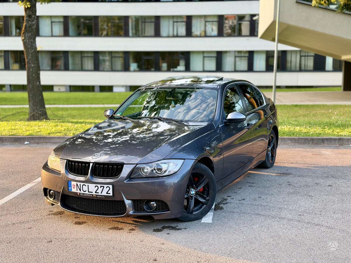 BMW 325, 2.5 l., Седан
