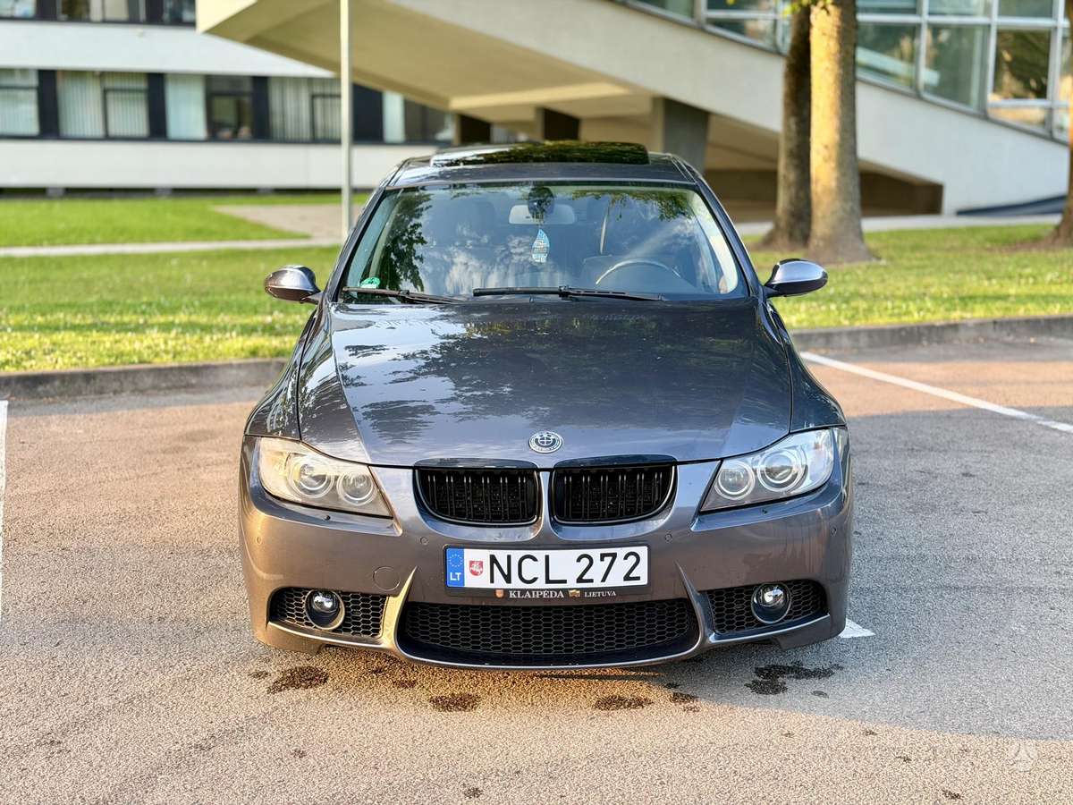 BMW 325, 2.5 l., Седан