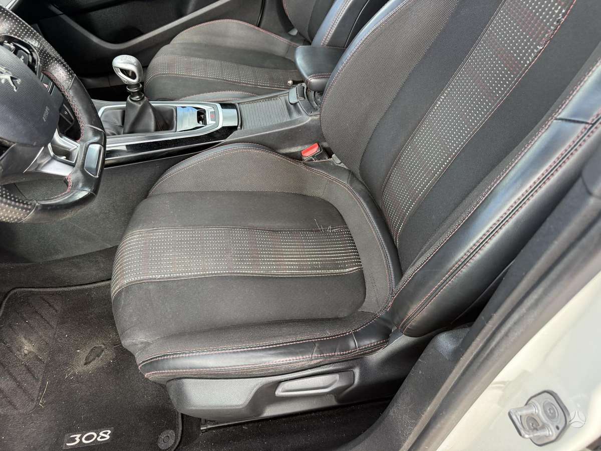 Peugeot 308, 1.2 l., Хэтчбек