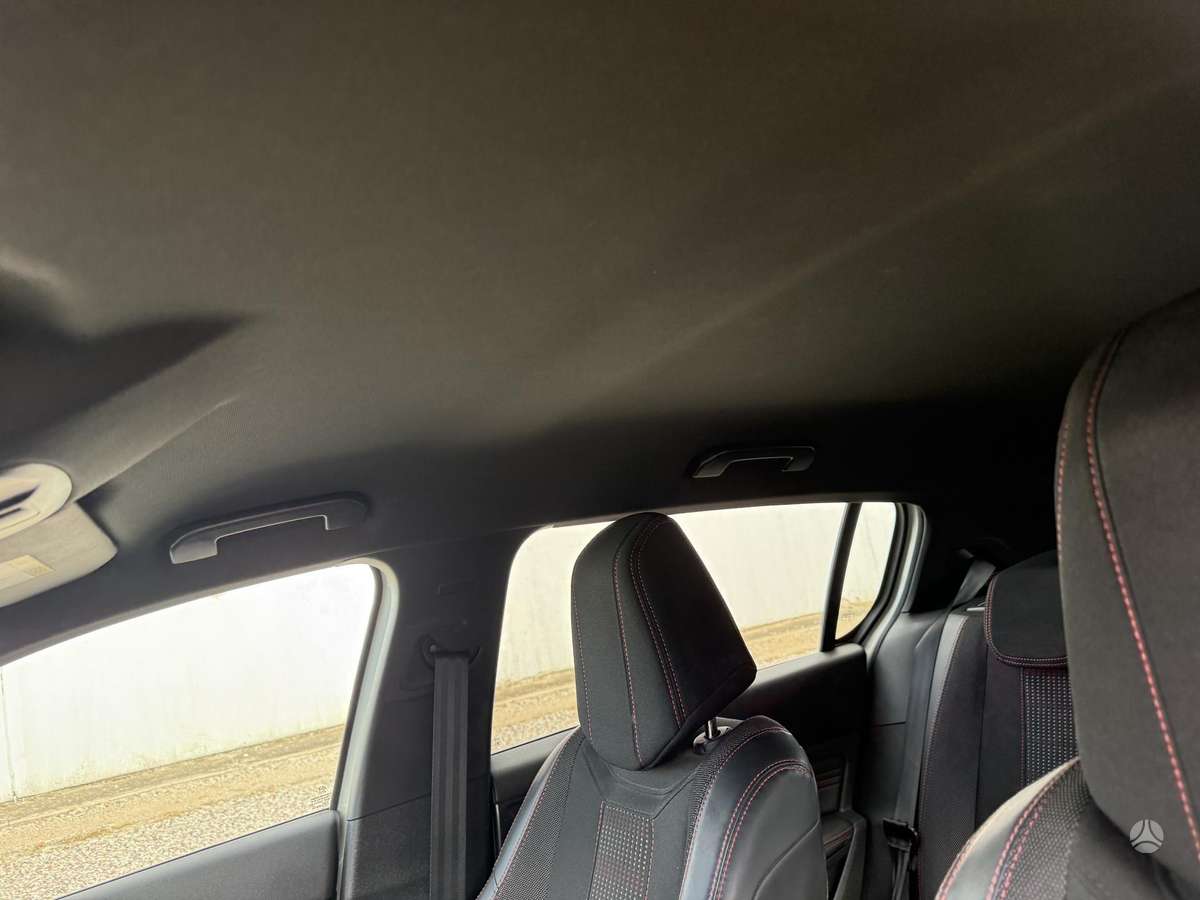Peugeot 308, 1.2 l., hatchback