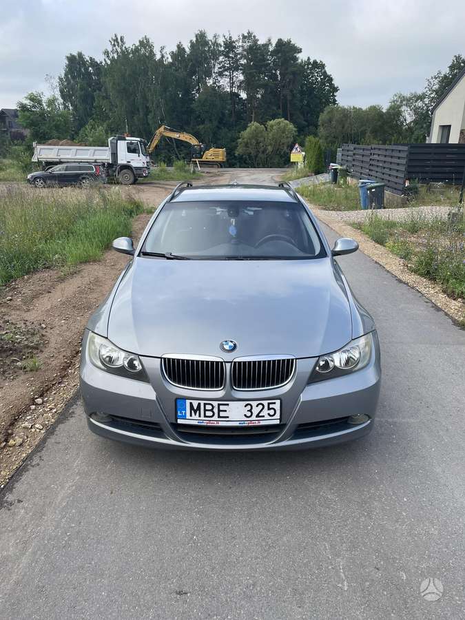 BMW 325, 2.5 l., wagon