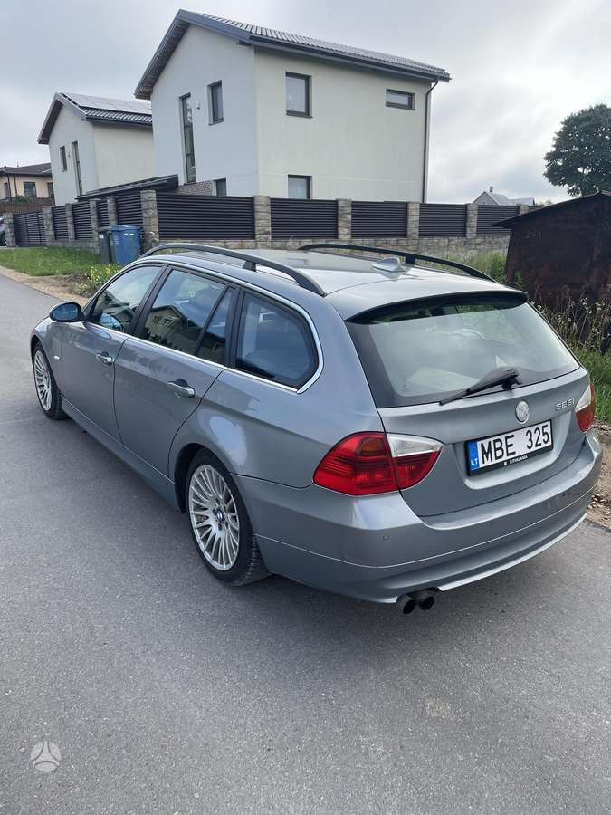 BMW 325, 2.5 l., universalas