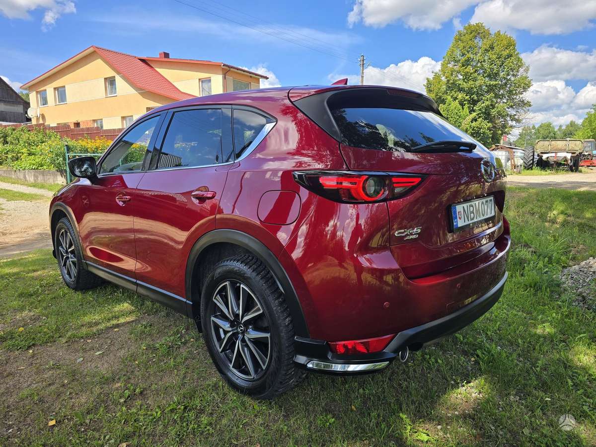 Mazda CX-5, 2.2 l., off-road / crossover