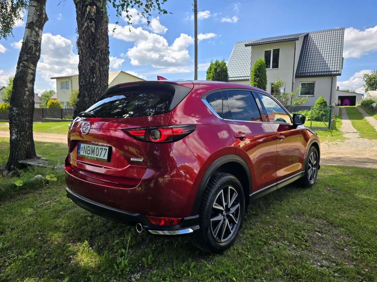 Mazda CX-5, 2.2 l., off-road / crossover