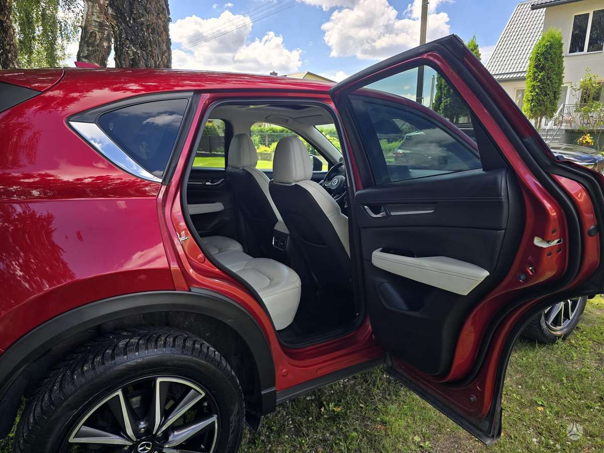 Mazda CX-5, 2.2 l., Внедорожник / Кроссовер
