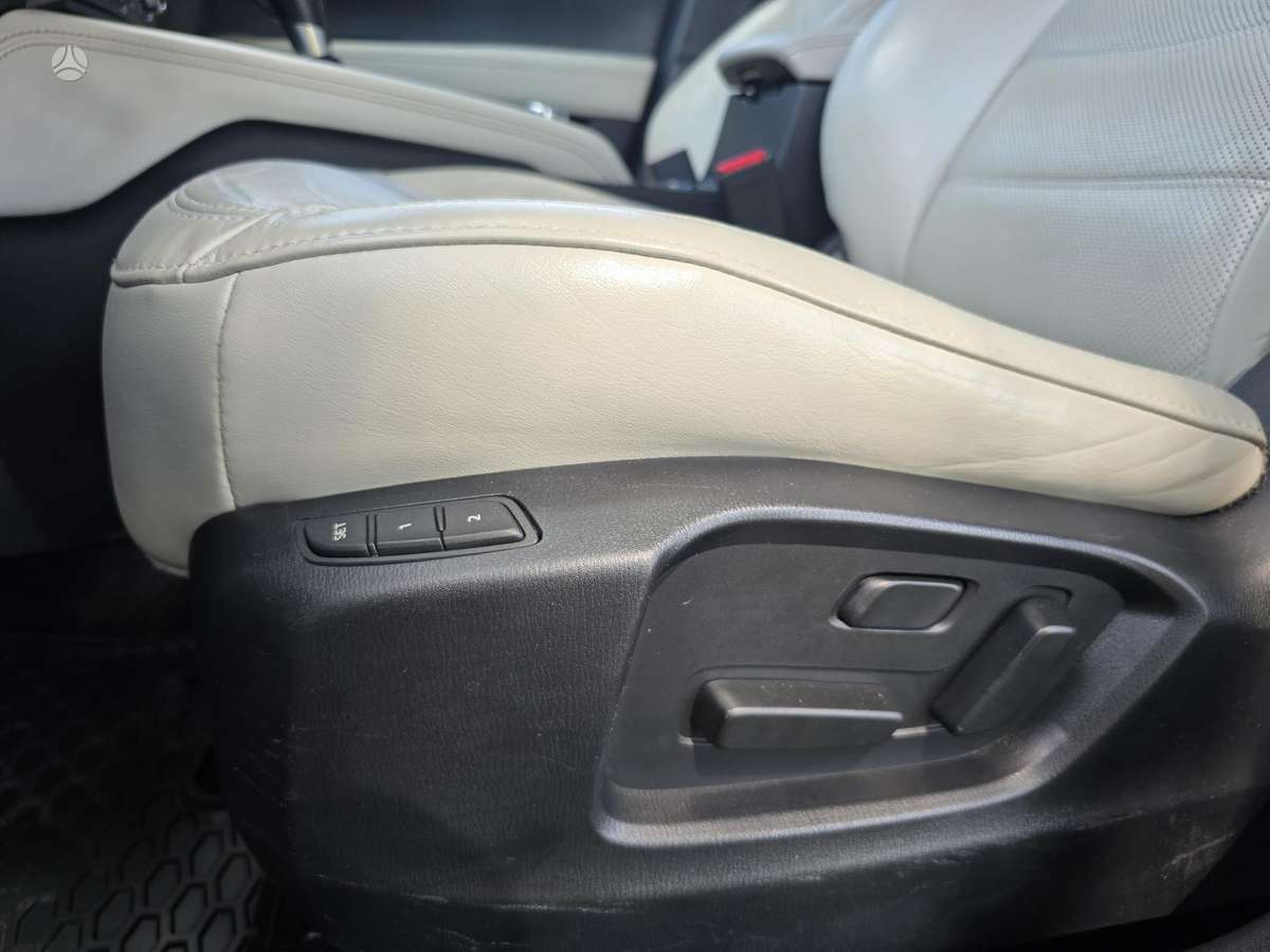 Mazda CX-5, 2.2 l., Внедорожник / Кроссовер