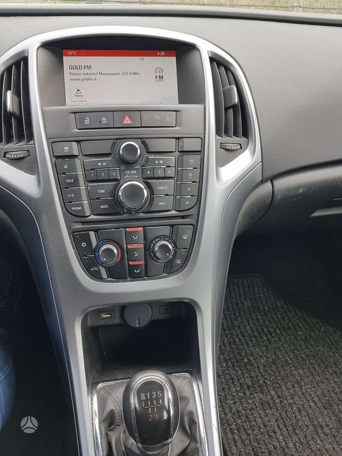 Opel Astra, 1.4 l., universalas