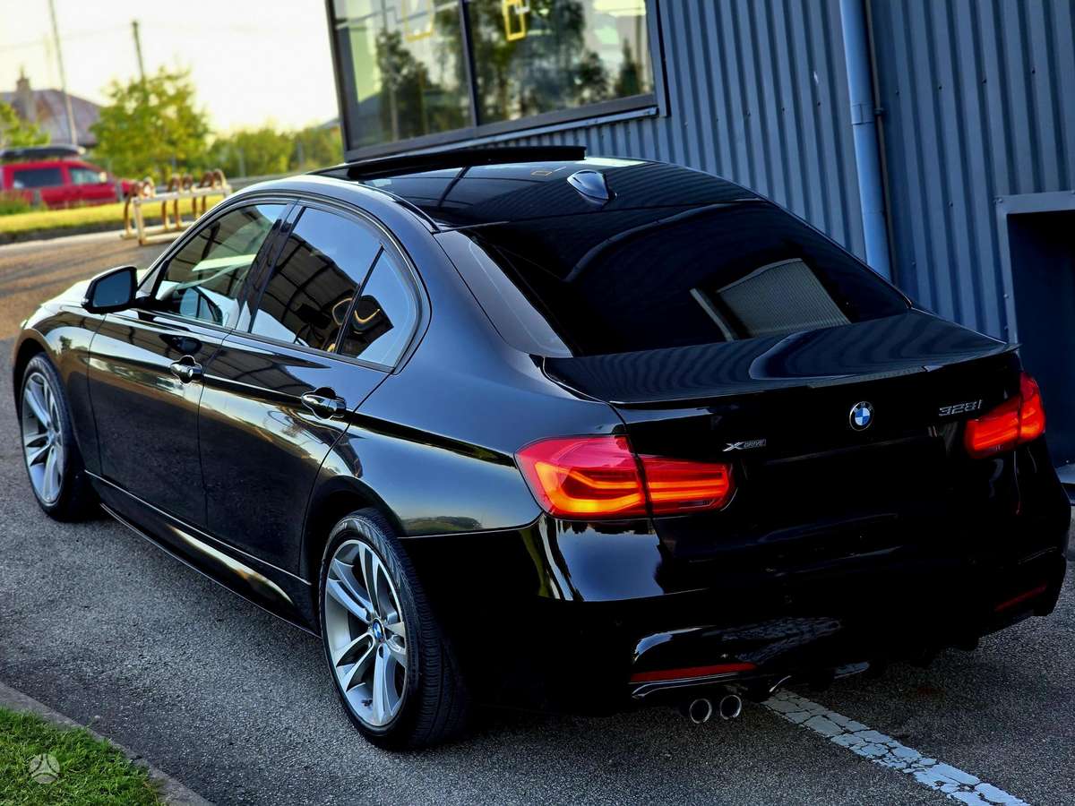 BMW 328, 2.0 l., Седан