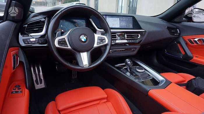 BMW Z4, 2.0 l., convertible