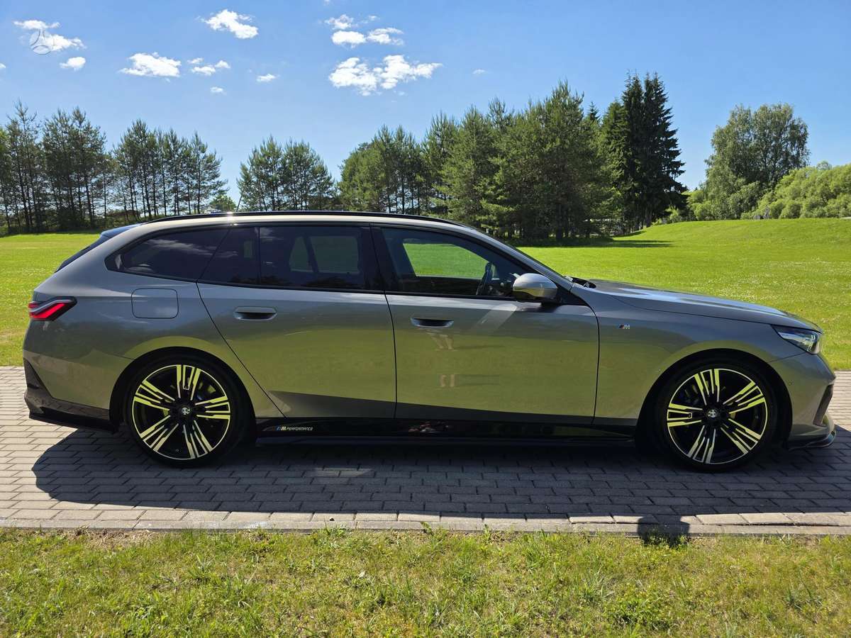BMW 520, 2.0 l., Универсал